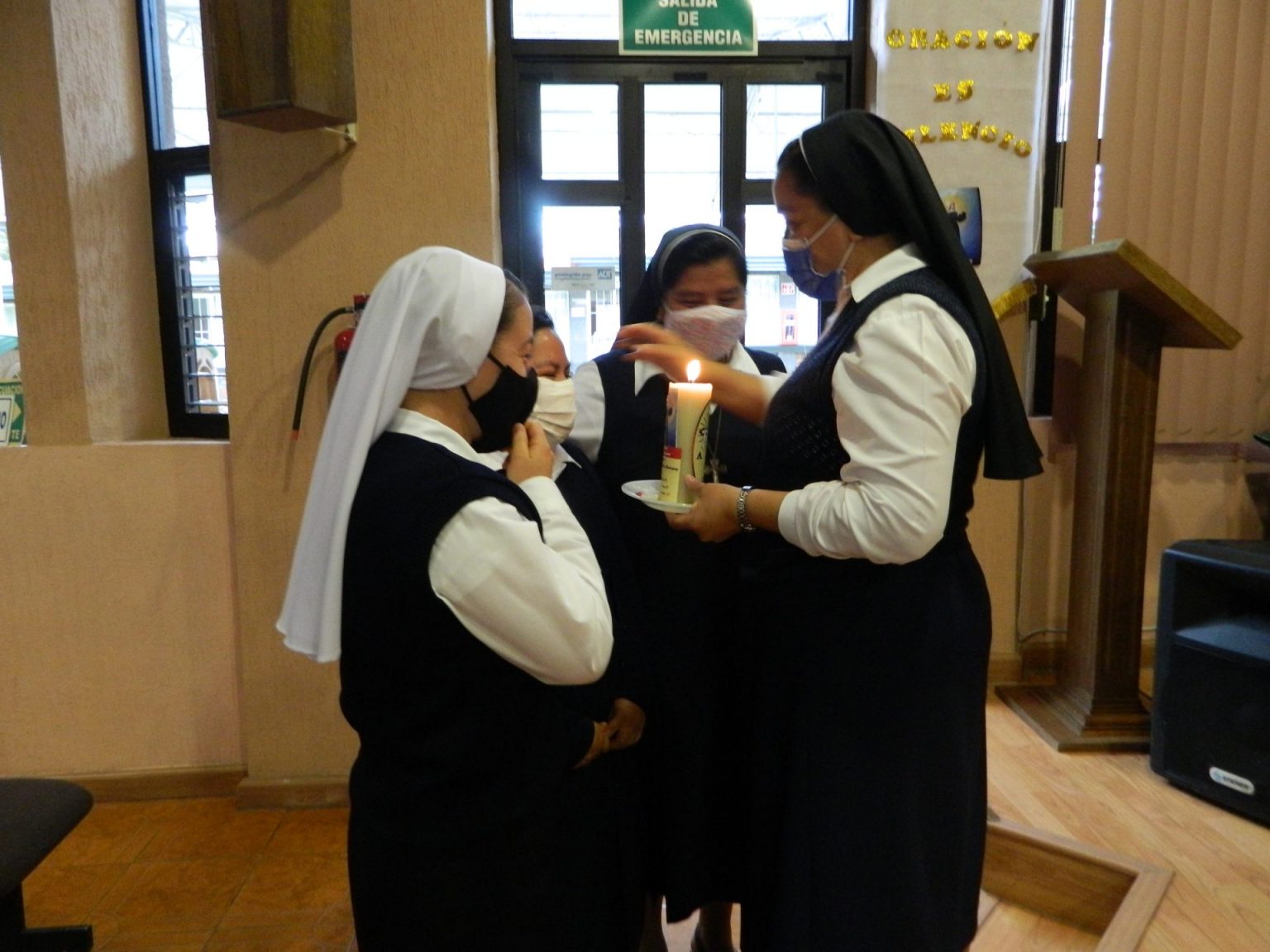 COM. M.E – Congregazione delle Suore di Sant'Anna